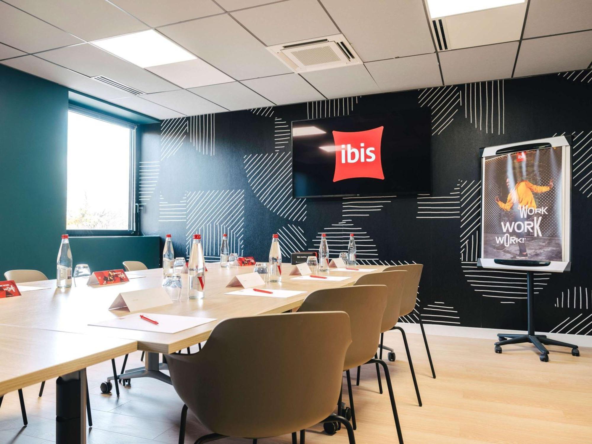 Ibis Rouen Centre Rive Droite Pasteur Ξενοδοχείο Εξωτερικό φωτογραφία